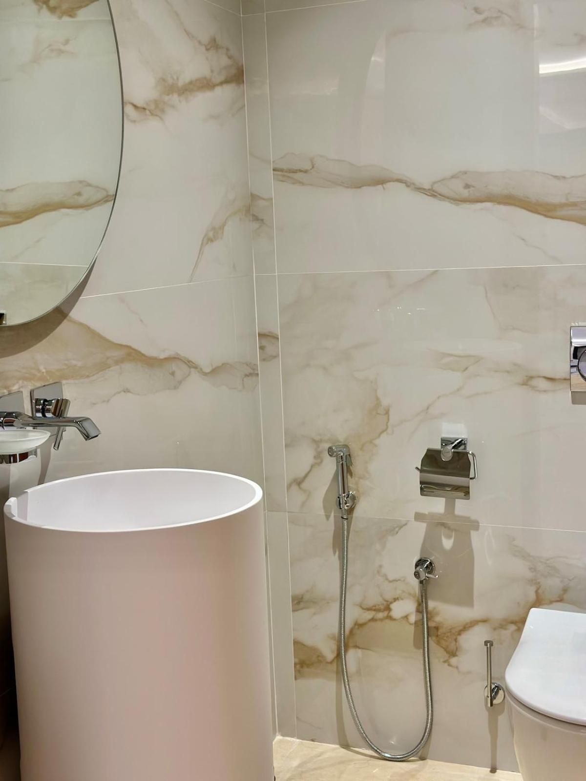Appartement Yves Saint Laurent Jacuzzi Elegance Marrakesh